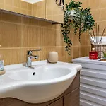 Terry's House サルニコ